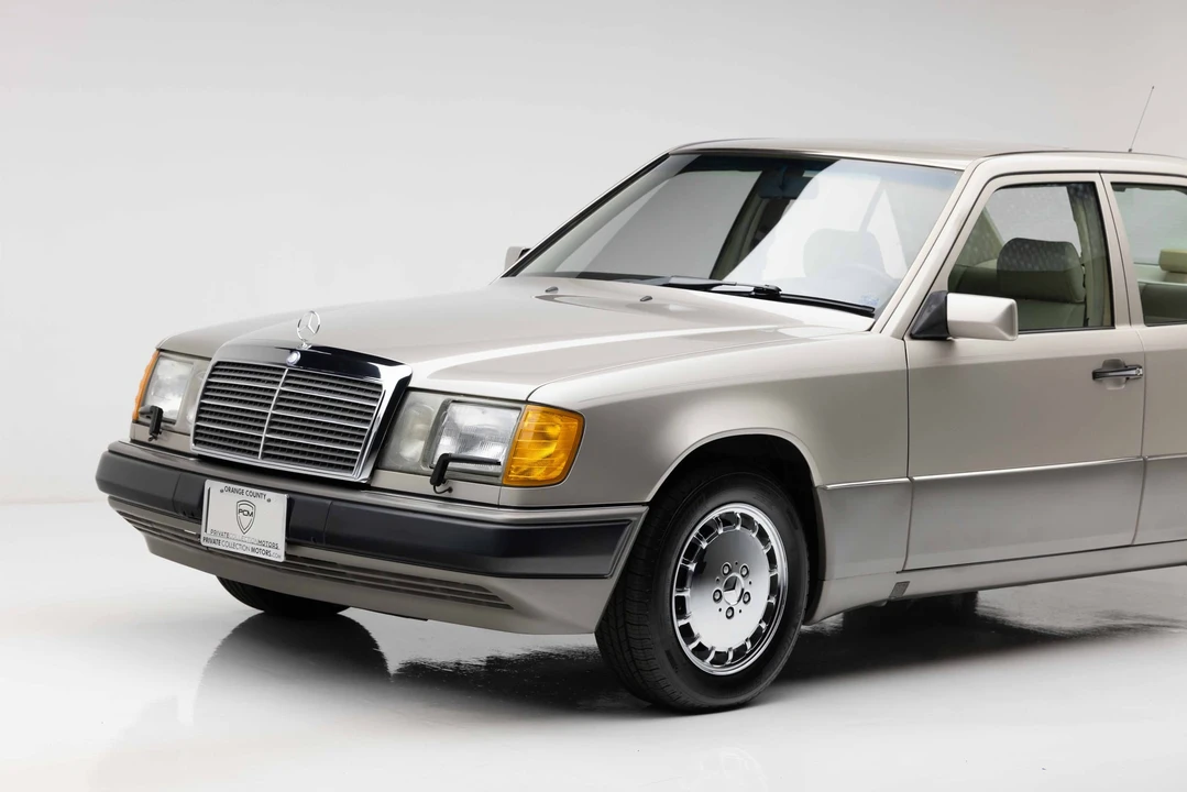 1991 Mercedes-Benz W124 E-Class - Image 13 of 31