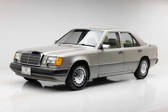 1991 Mercedes-Benz 300E