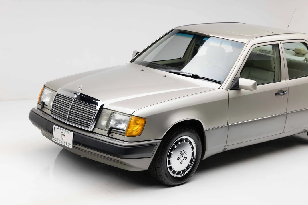 1991 Mercedes-Benz W124 E-Class - Image 12 of 31