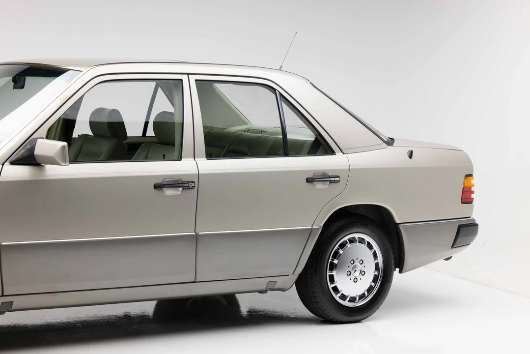 1991 Mercedes-Benz W124 E-Class - Image 21 of 31