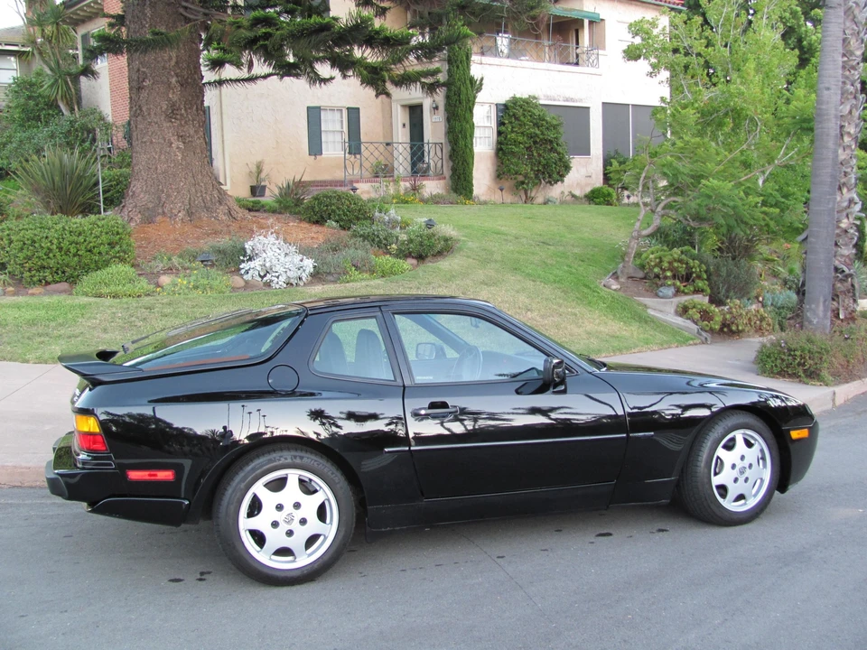 1991 Porsche 944 S2 - Image 3 of 31