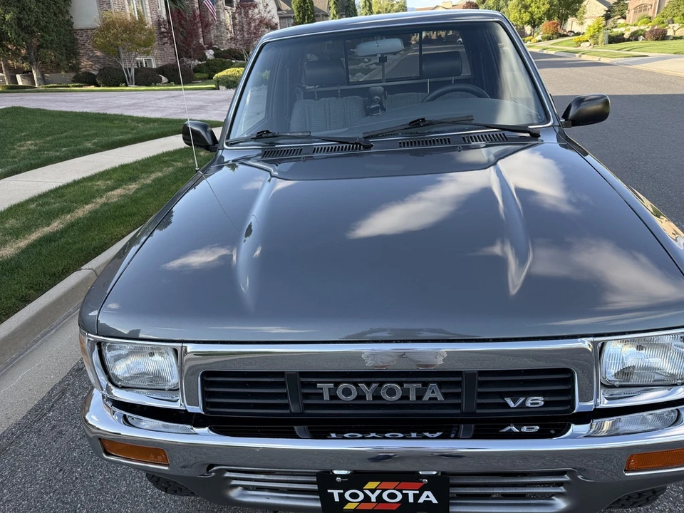 1991 Toyota Hilux 5th Gen - Image 20 of 31