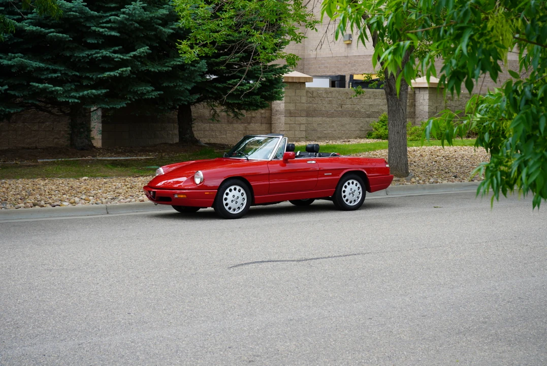 1992 Alfa Romeo Series 4 - Image 3 of 31