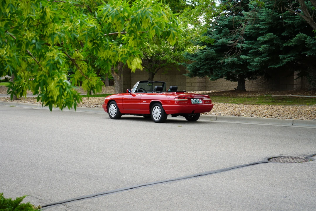 1992 Alfa Romeo Series 4 - Image 13 of 31