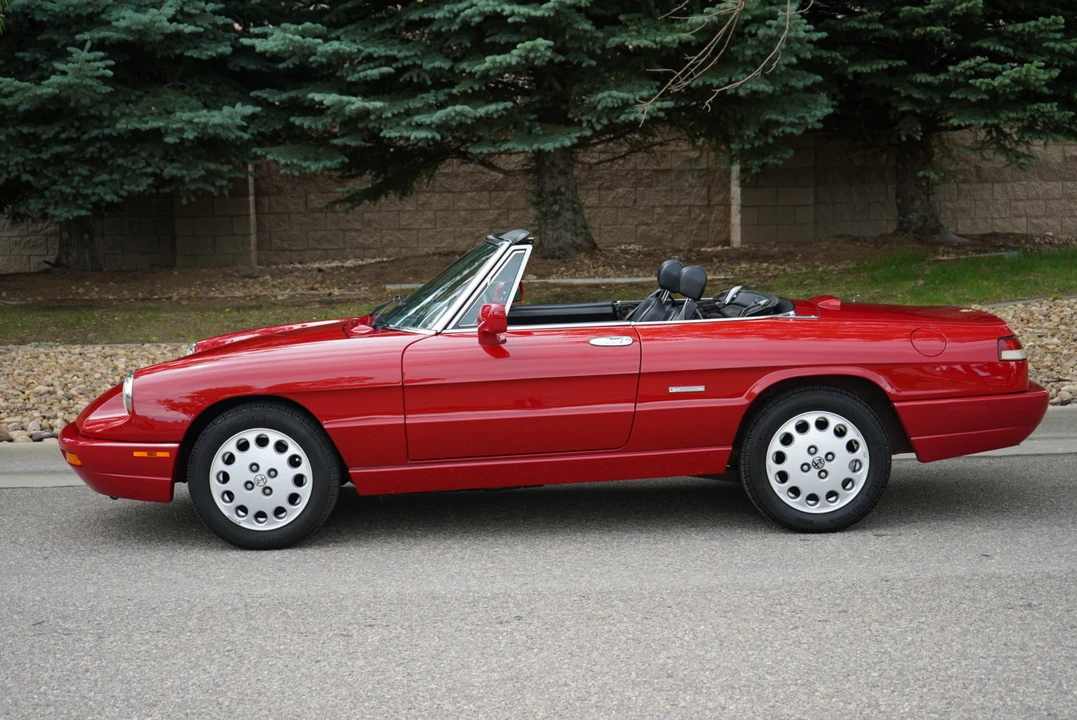 1992 Alfa Romeo Series 4 - Image 7 of 31