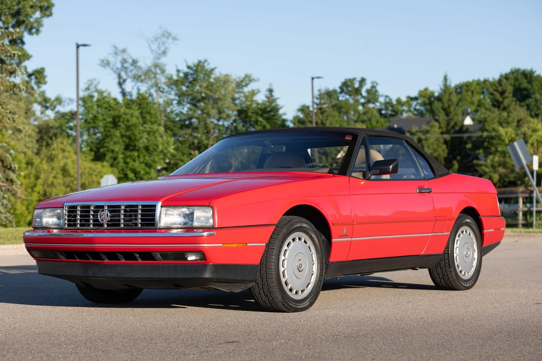 1992 Cadillac Allante - Image 8 of 31