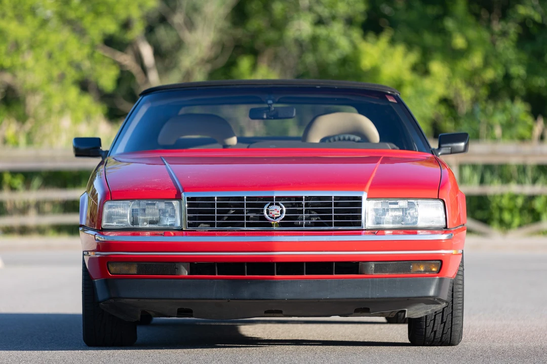 1992 Cadillac Allante - Image 3 of 31