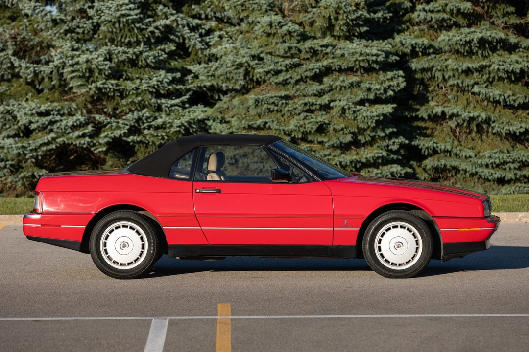 1992 Cadillac Allante - Image 21 of 31