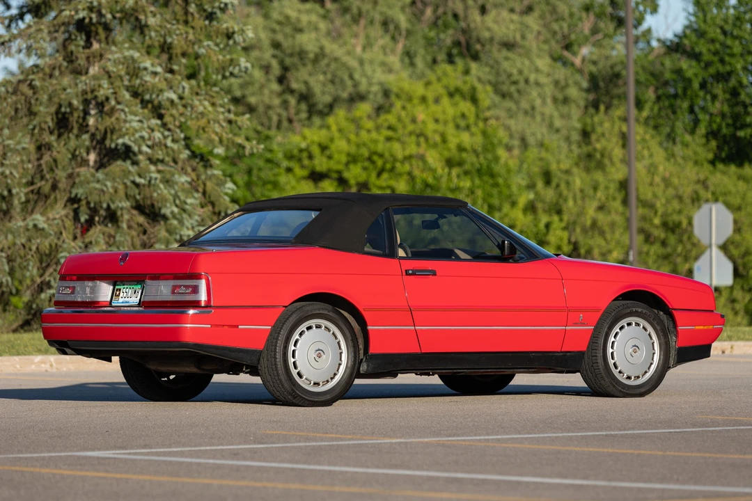 1992 Cadillac Allante - Image 18 of 31