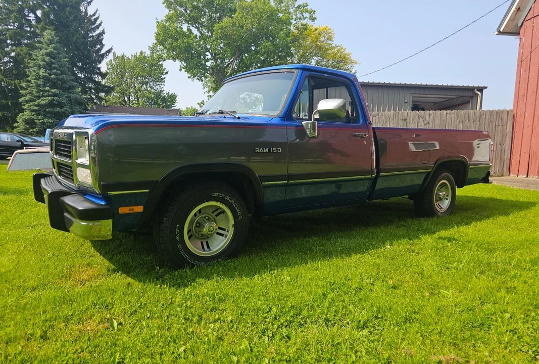 1992 Dodge Ram 1st Gen - Image 29 of 31