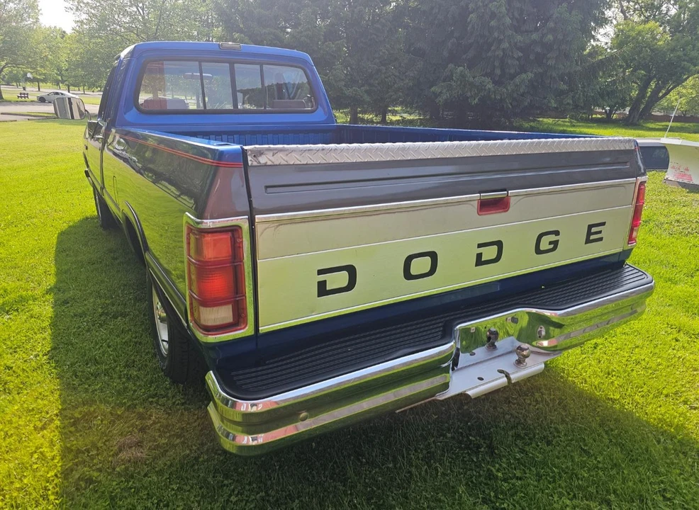 1992 Dodge Ram 1st Gen - Image 25 of 31