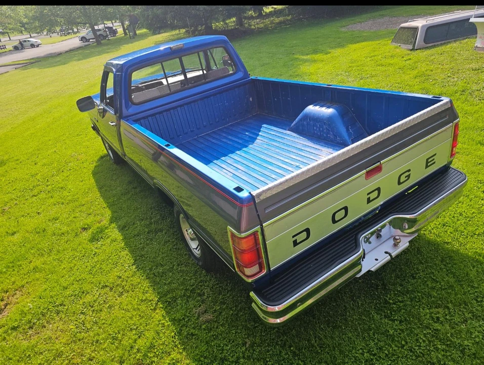 1992 Dodge Ram 1st Gen - Image 27 of 31