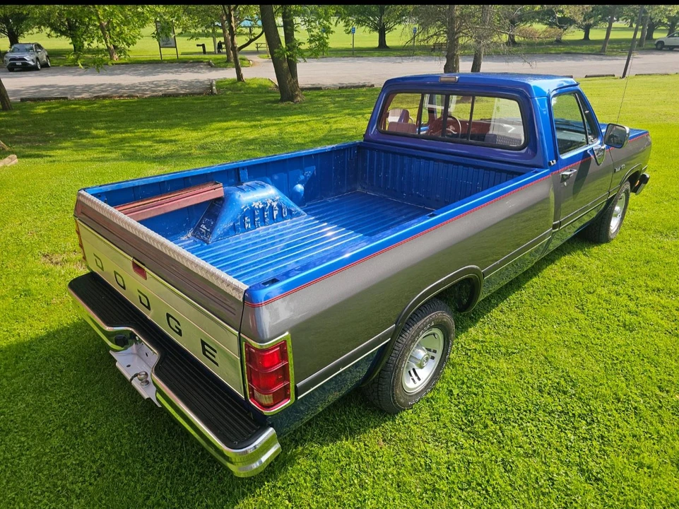 1992 Dodge Ram 1st Gen - Image 19 of 31