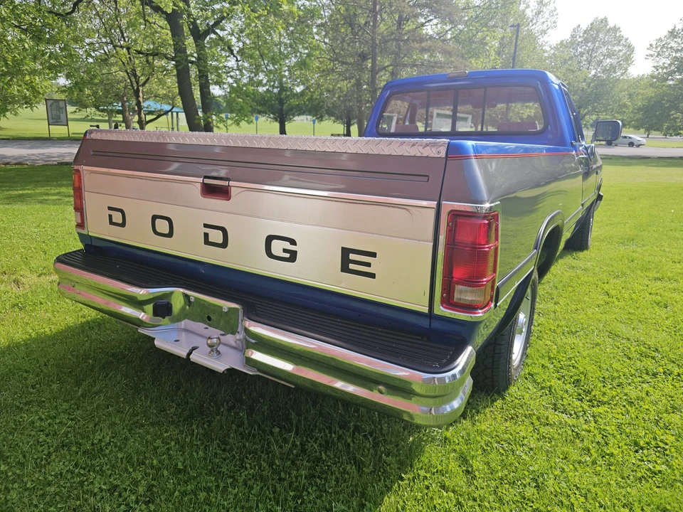 1992 Dodge Ram 1st Gen - Image 22 of 31