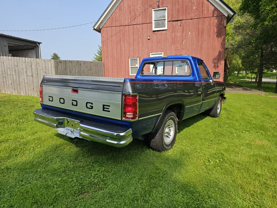 1992 Dodge Ram 1st Gen - Image 20 of 31