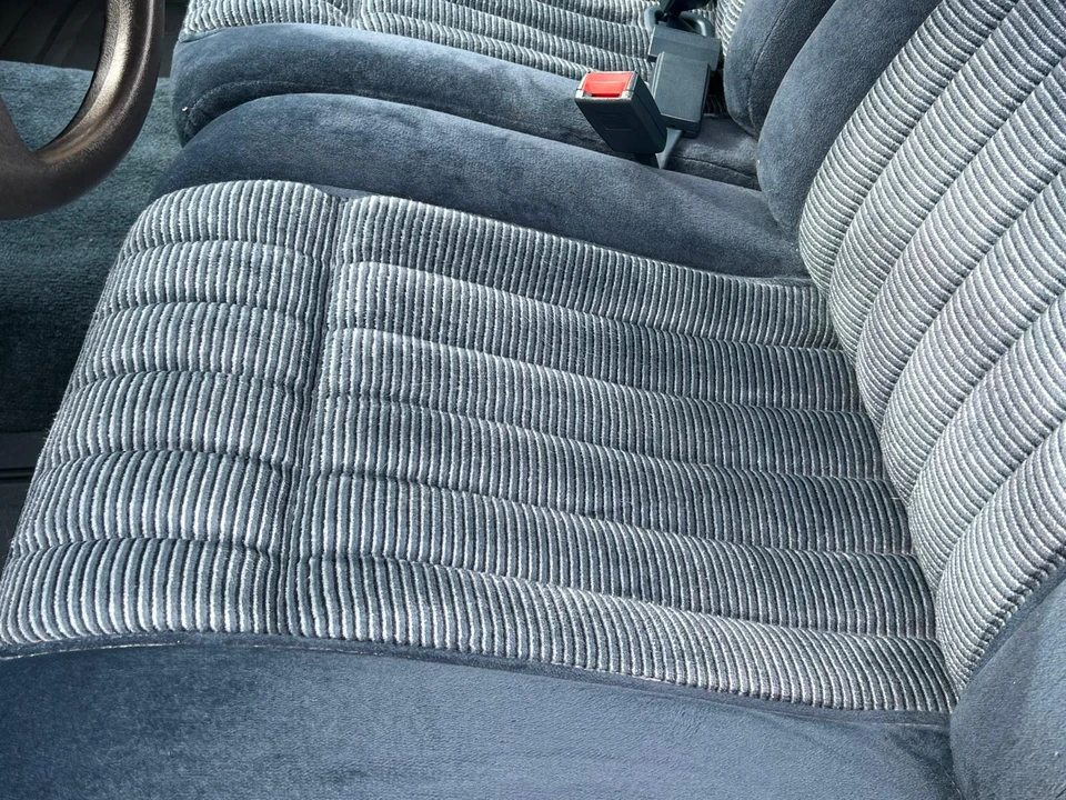 1992 GMC Sierra 1st Gen - Image 23 of 31
