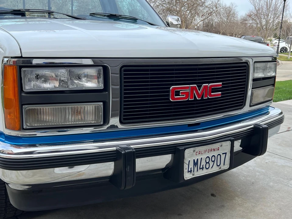 1992 GMC Sierra 1st Gen - Image 9 of 31