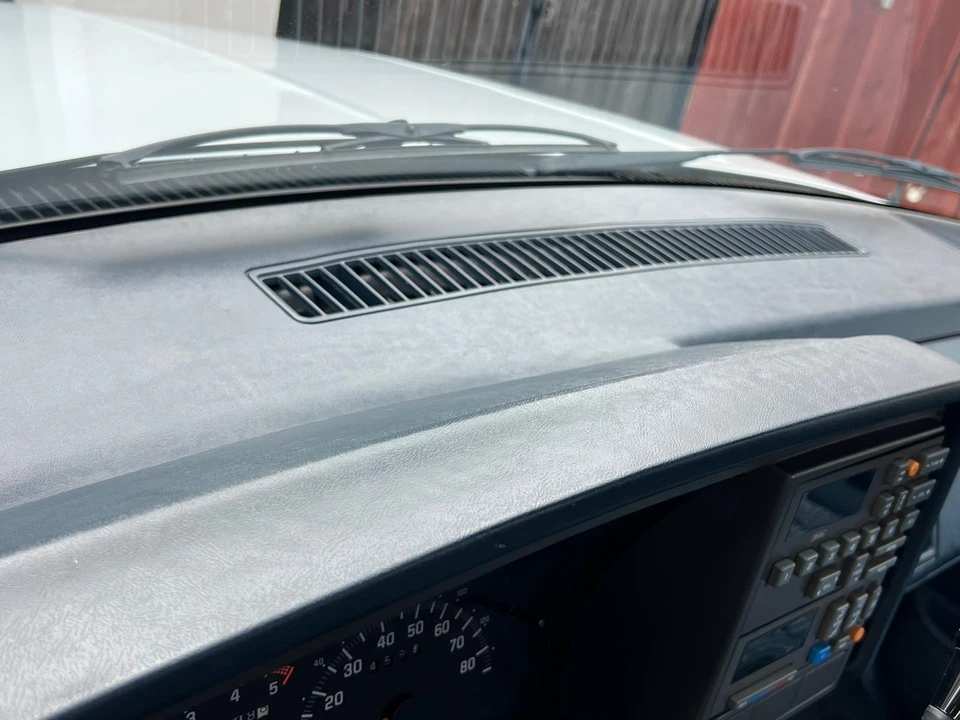 1992 GMC Sierra 1st Gen - Image 29 of 31