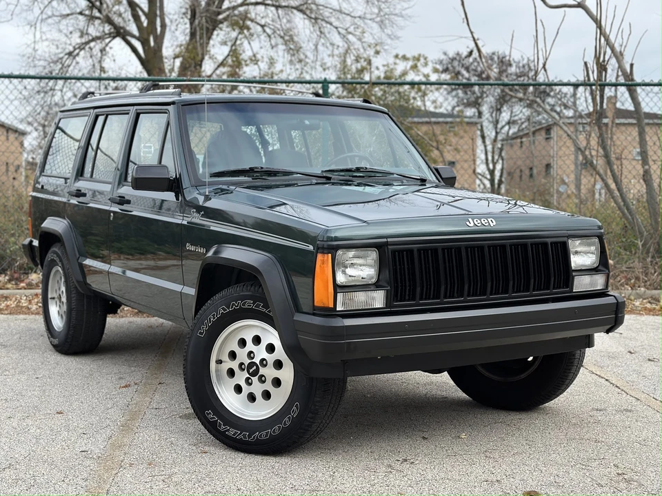 1992 Jeep XJ Cherokee - Image 15 of 31