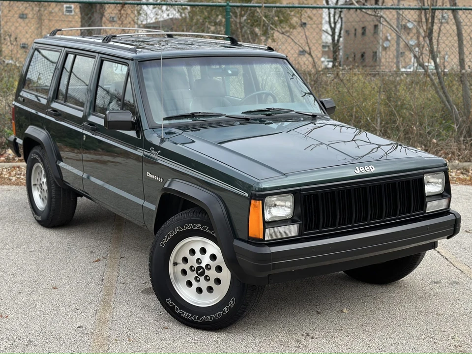1992 Jeep XJ Cherokee - Image 16 of 31