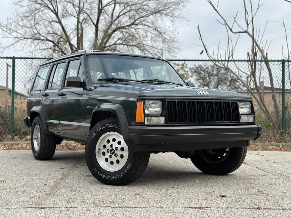 1992 Jeep XJ Cherokee - Image 12 of 31