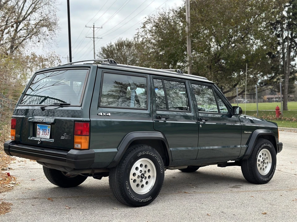 1992 Jeep XJ Cherokee - Image 23 of 31