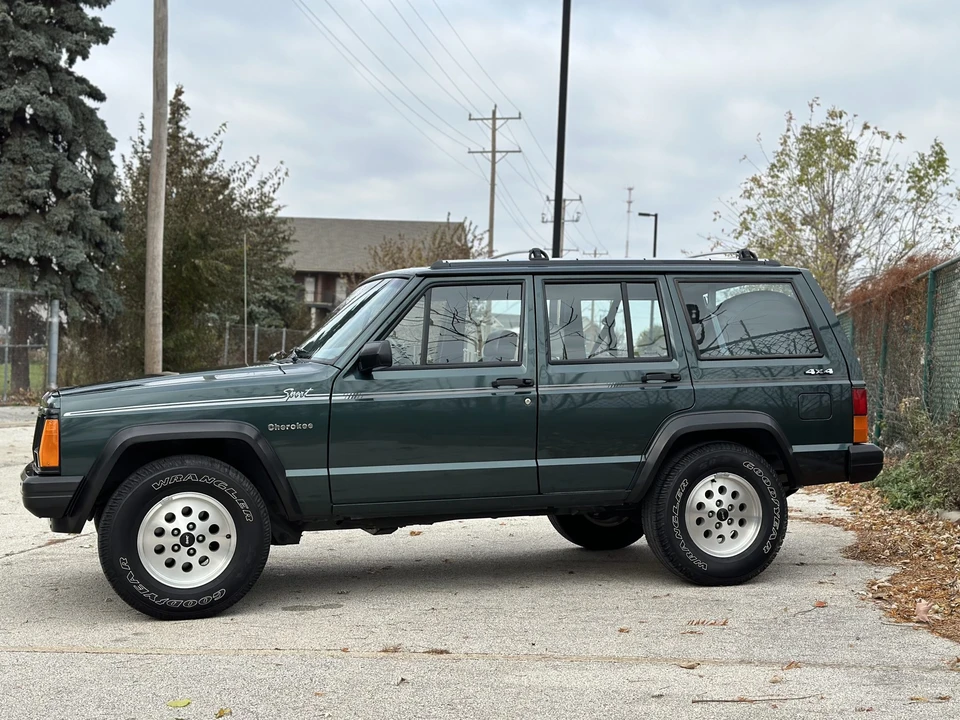 1992 Jeep XJ Cherokee - Image 26 of 31