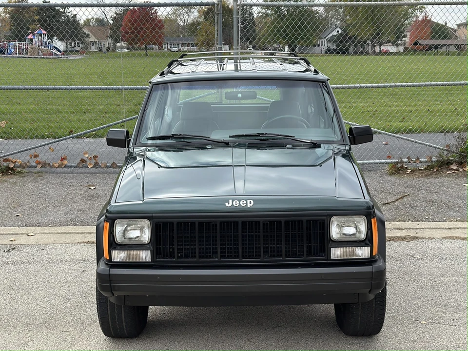 1992 Jeep XJ Cherokee - Image 6 of 31