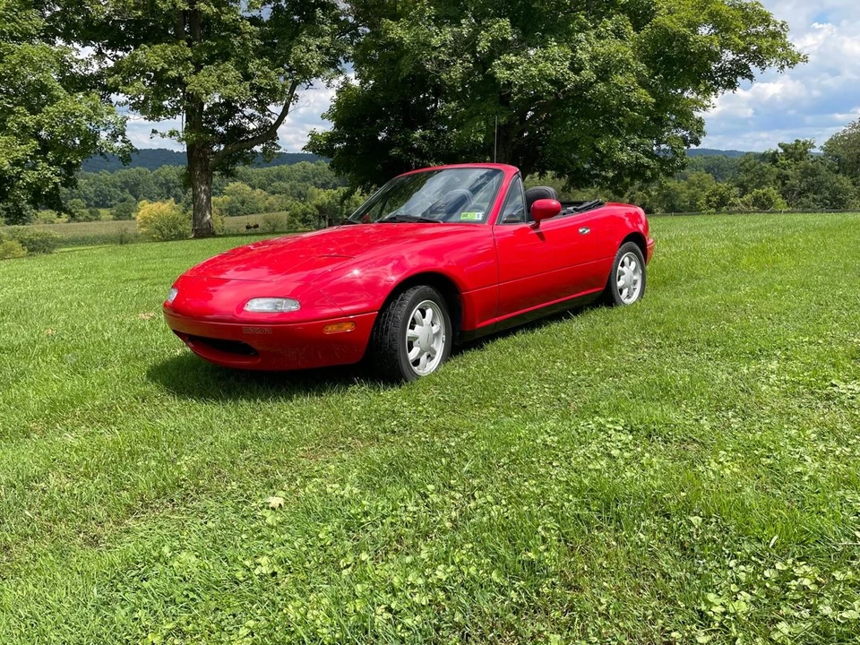 1992 Mazda NA MX-5 Miata - Image 2 of 31