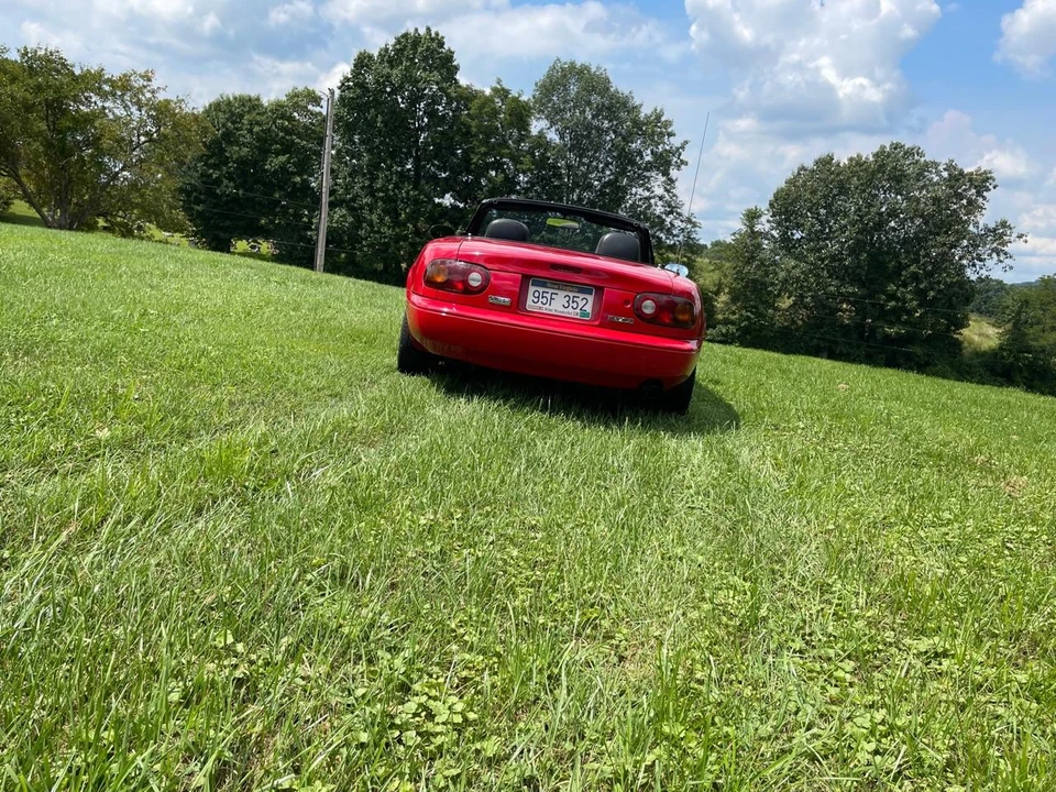 1992 Mazda NA MX-5 Miata - Image 7 of 31