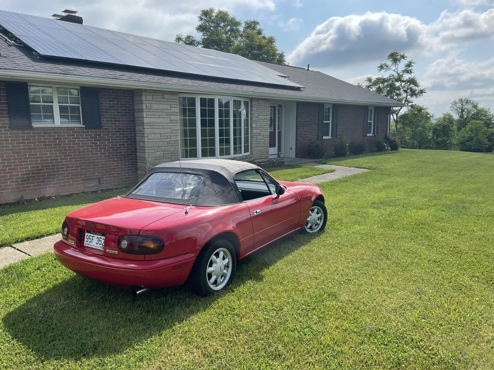 1992 Mazda NA MX-5 Miata - Image 13 of 31