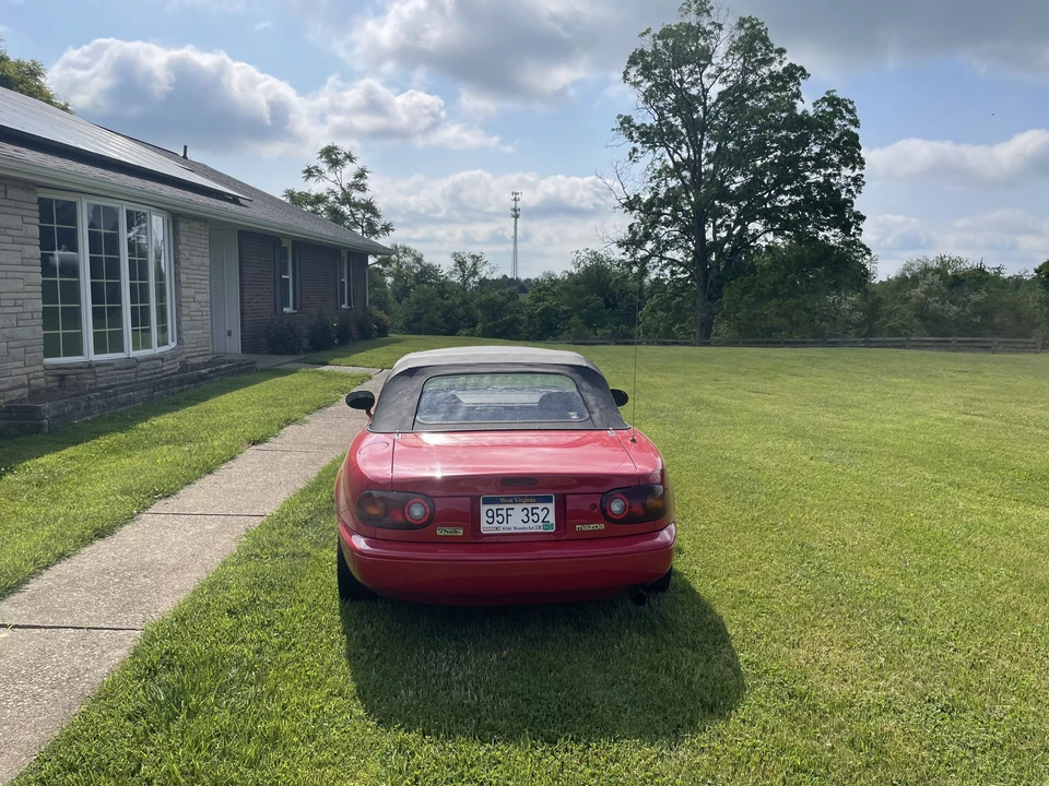 1992 Mazda NA MX-5 Miata - Image 14 of 31