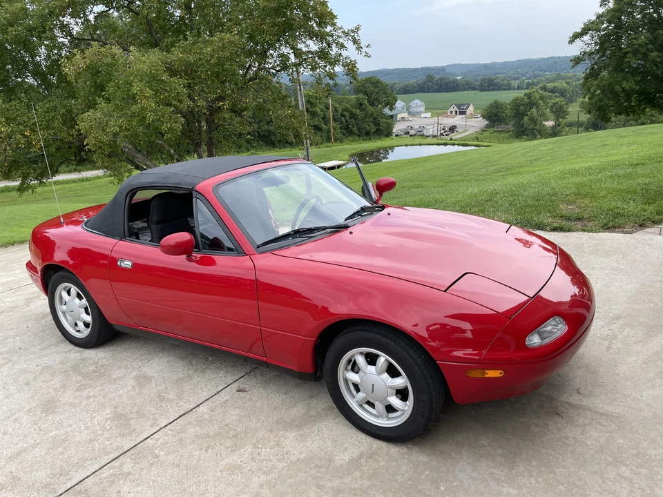 1992 Mazda NA MX-5 Miata - Image 20 of 31