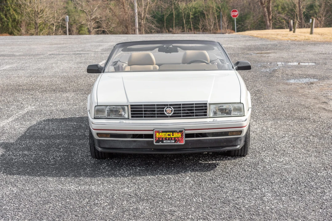 1993 Cadillac Allante - Image 31 of 31