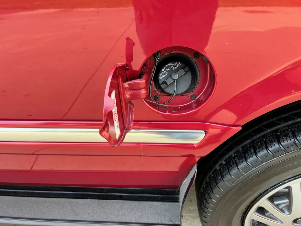 1993 Dodge Caravan - Image 15 of 31