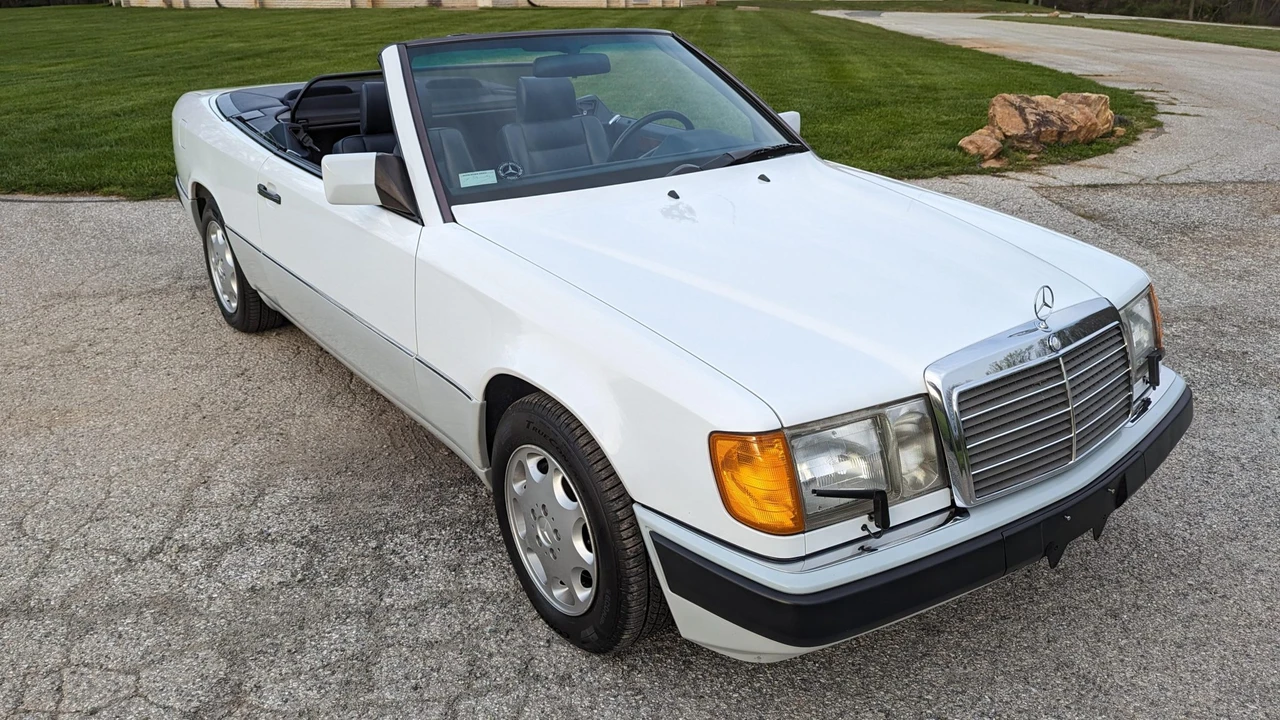 1993 Mercedes-Benz W124 E-Class - Image 8 of 31