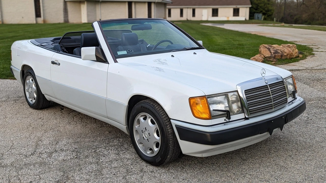 1993 Mercedes-Benz W124 E-Class - Image 9 of 31