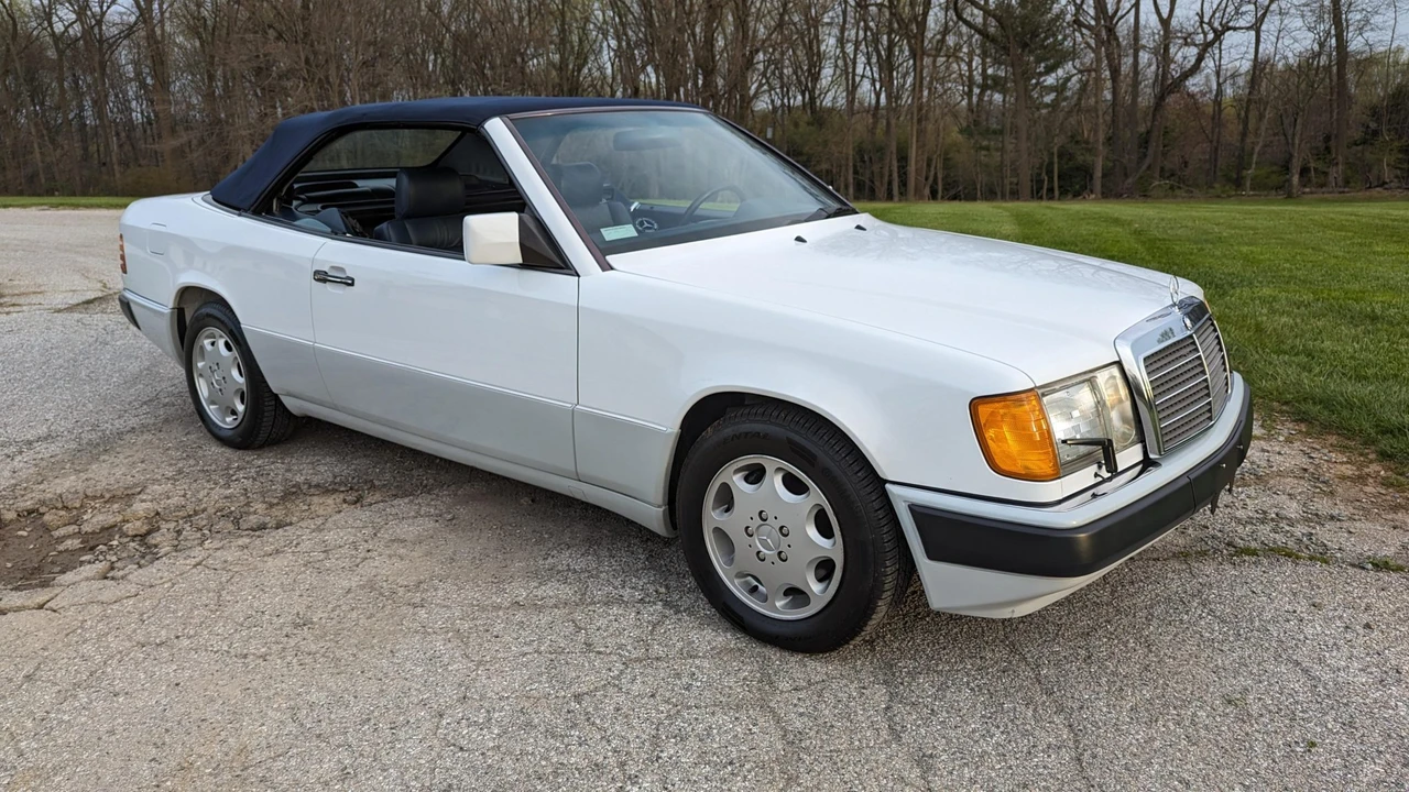 1993 Mercedes-Benz W124 E-Class - Image 23 of 31