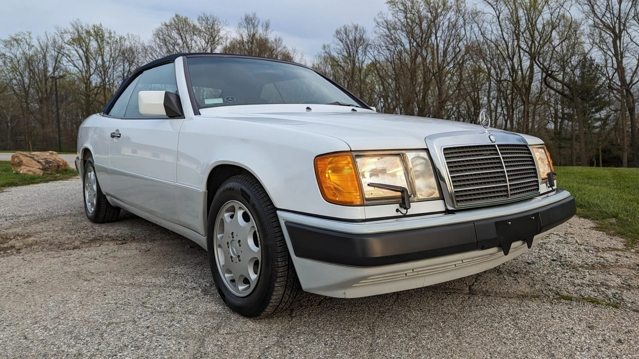 1993 Mercedes-Benz W124 E-Class - Image 20 of 31