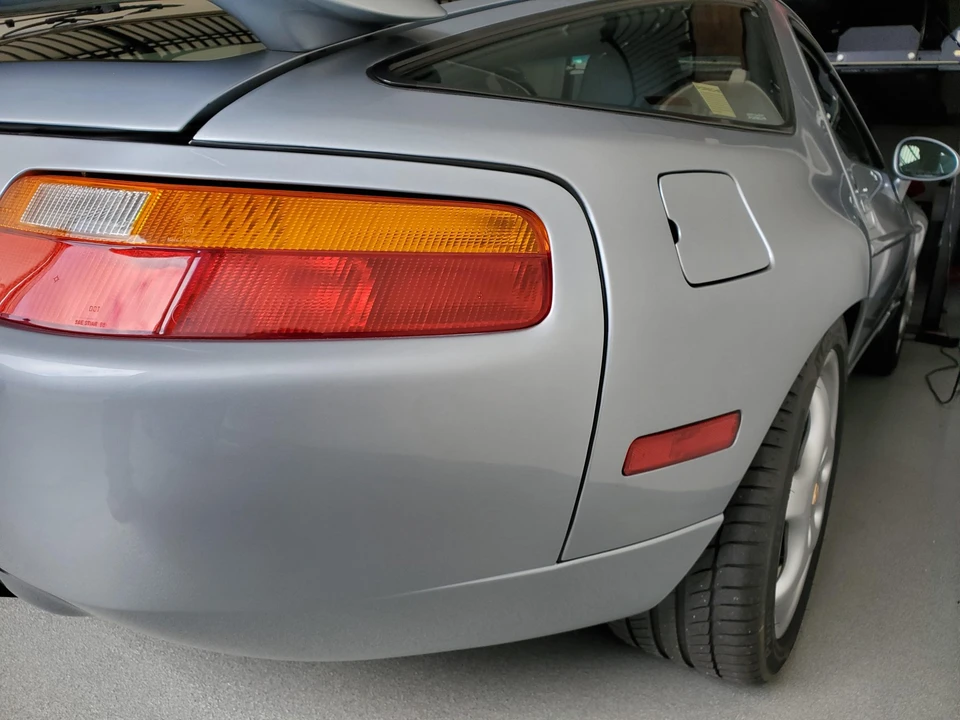 1993 Porsche 928 GTS - Image 27 of 31