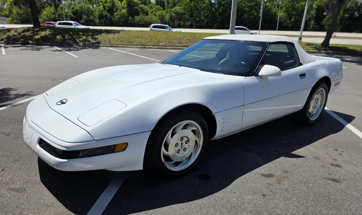 1994 Chevrolet Corvette C4 - Image 24 of 31