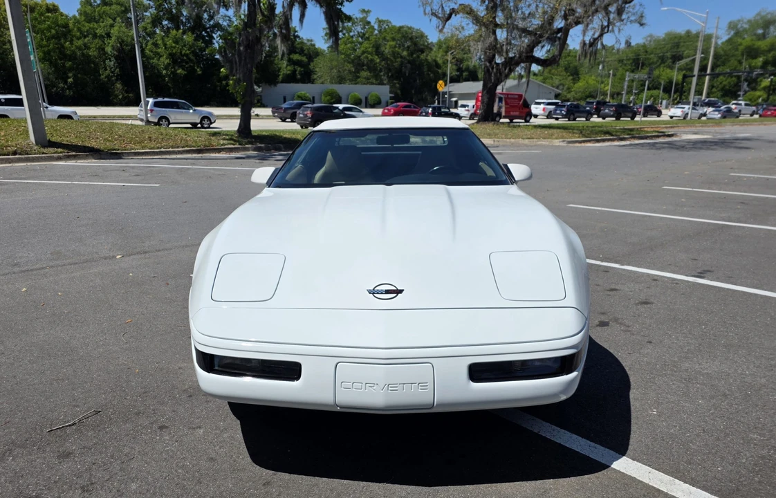 1994 Chevrolet Corvette C4 - Image 16 of 31