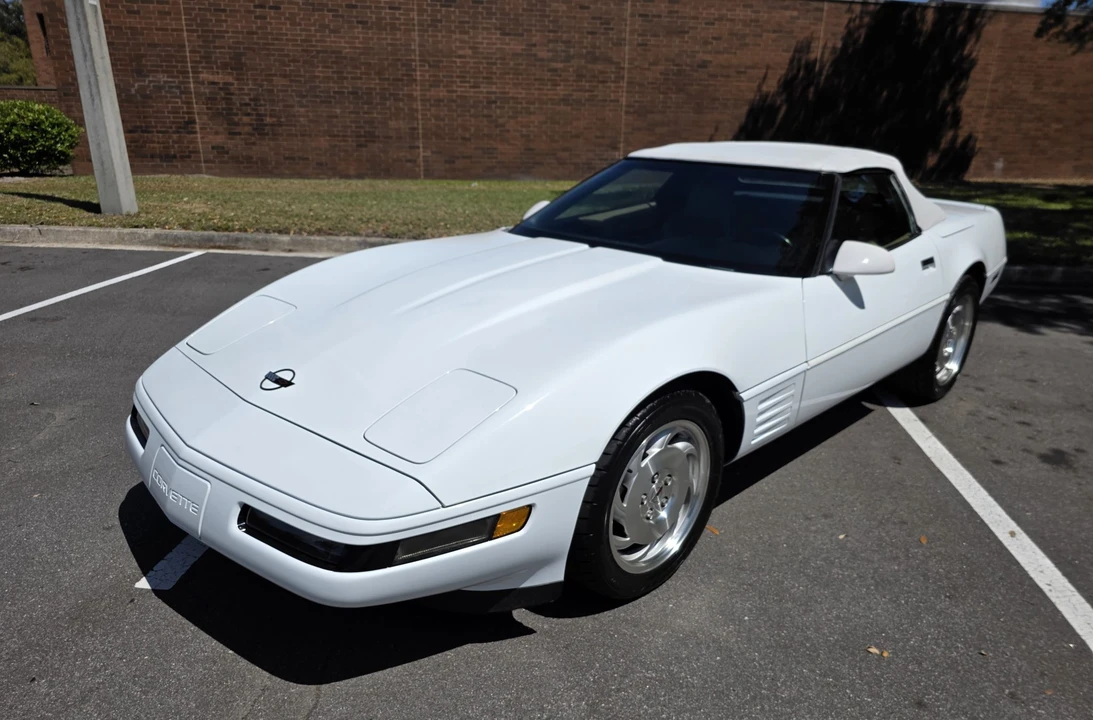 1994 Chevrolet Corvette C4 - Image 22 of 31
