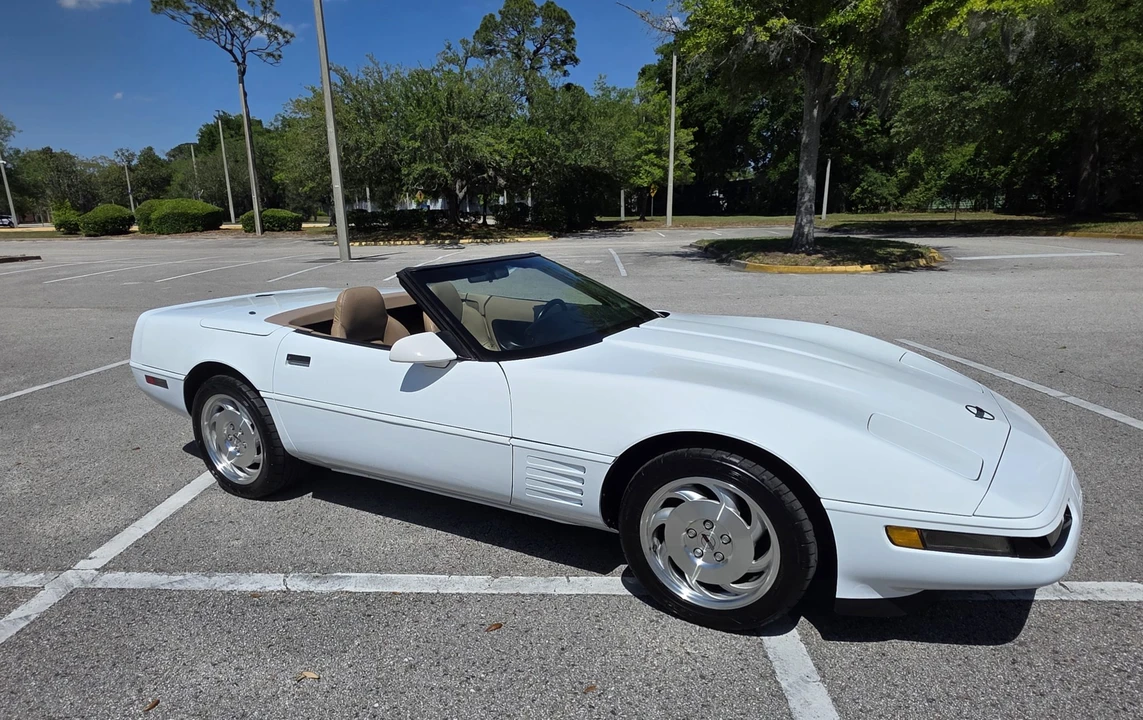 1994 Chevrolet Corvette C4 - Image 14 of 31