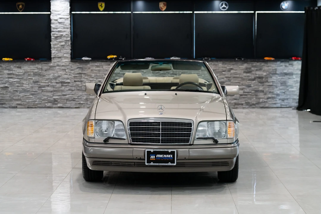 1994 Mercedes-Benz W124 E-Class - Image 11 of 31