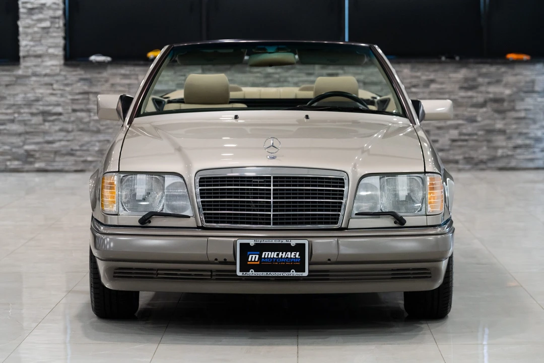 1994 Mercedes-Benz W124 E-Class - Image 17 of 31
