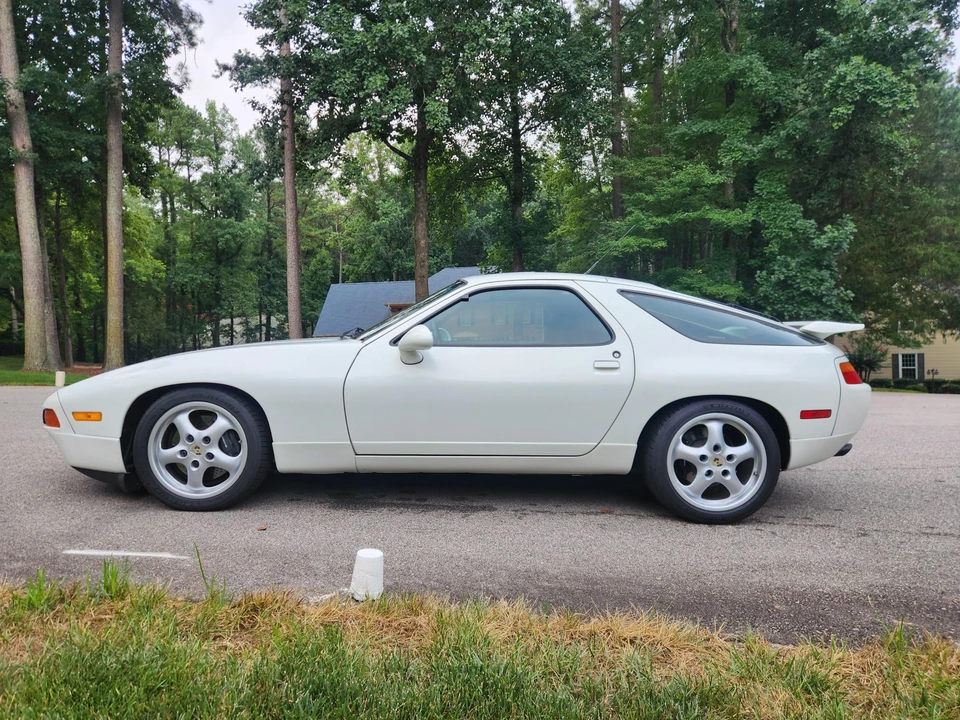 1994 Porsche 928 GTS - Image 20 of 31