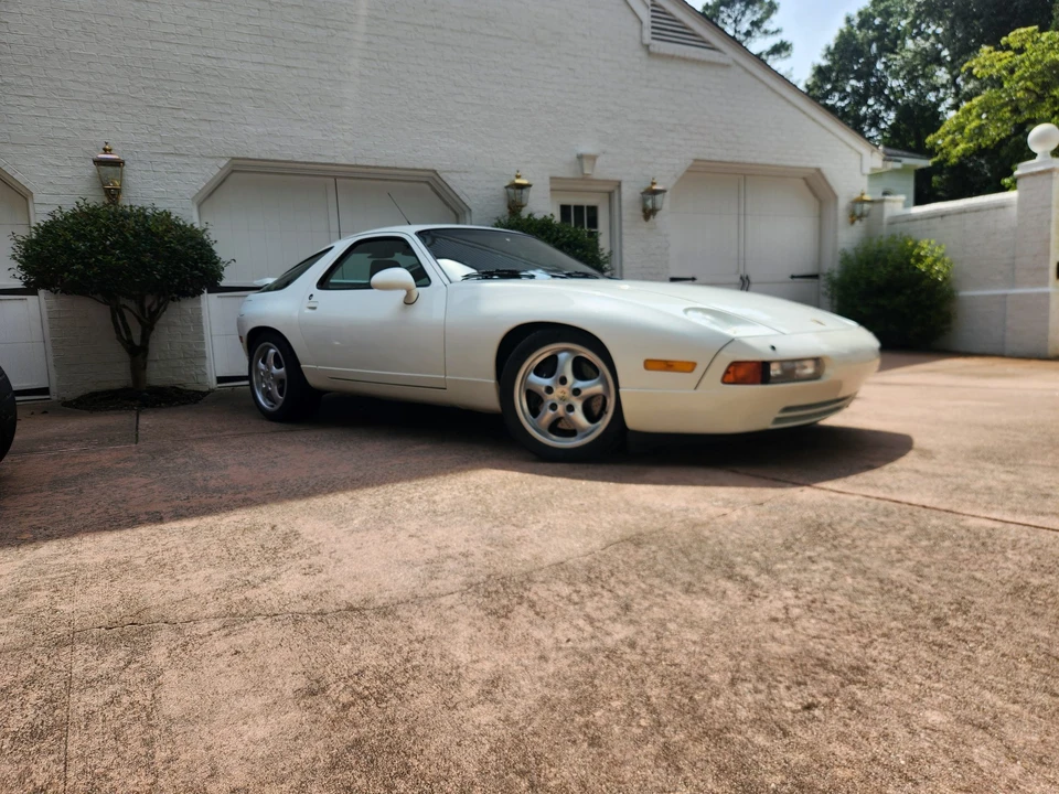 1994 Porsche 928 GTS - Image 14 of 31