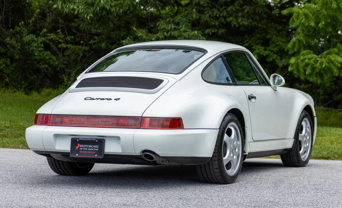 1994 Porsche 964 Carrera 4 - Image 29 of 31