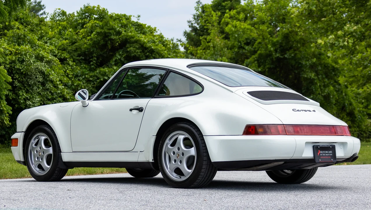 1994 Porsche 964 Carrera 4 - Image 17 of 31
